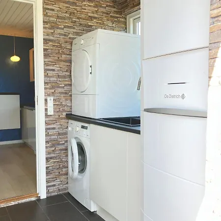 Apartament Five-bedroom Located In